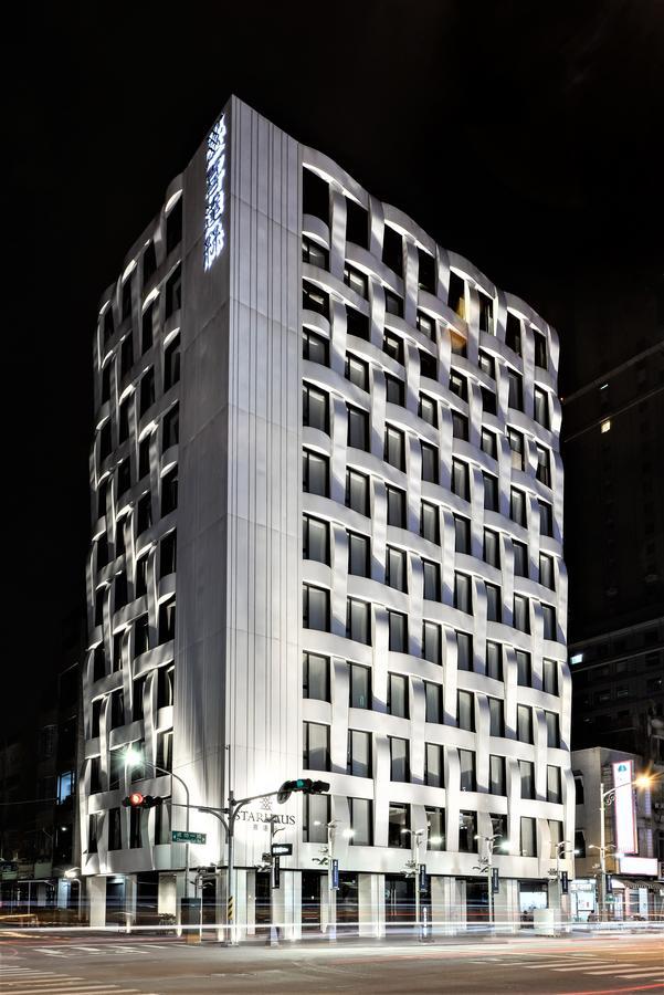 Starhaus Hotel Гаосюн Екстер'єр фото